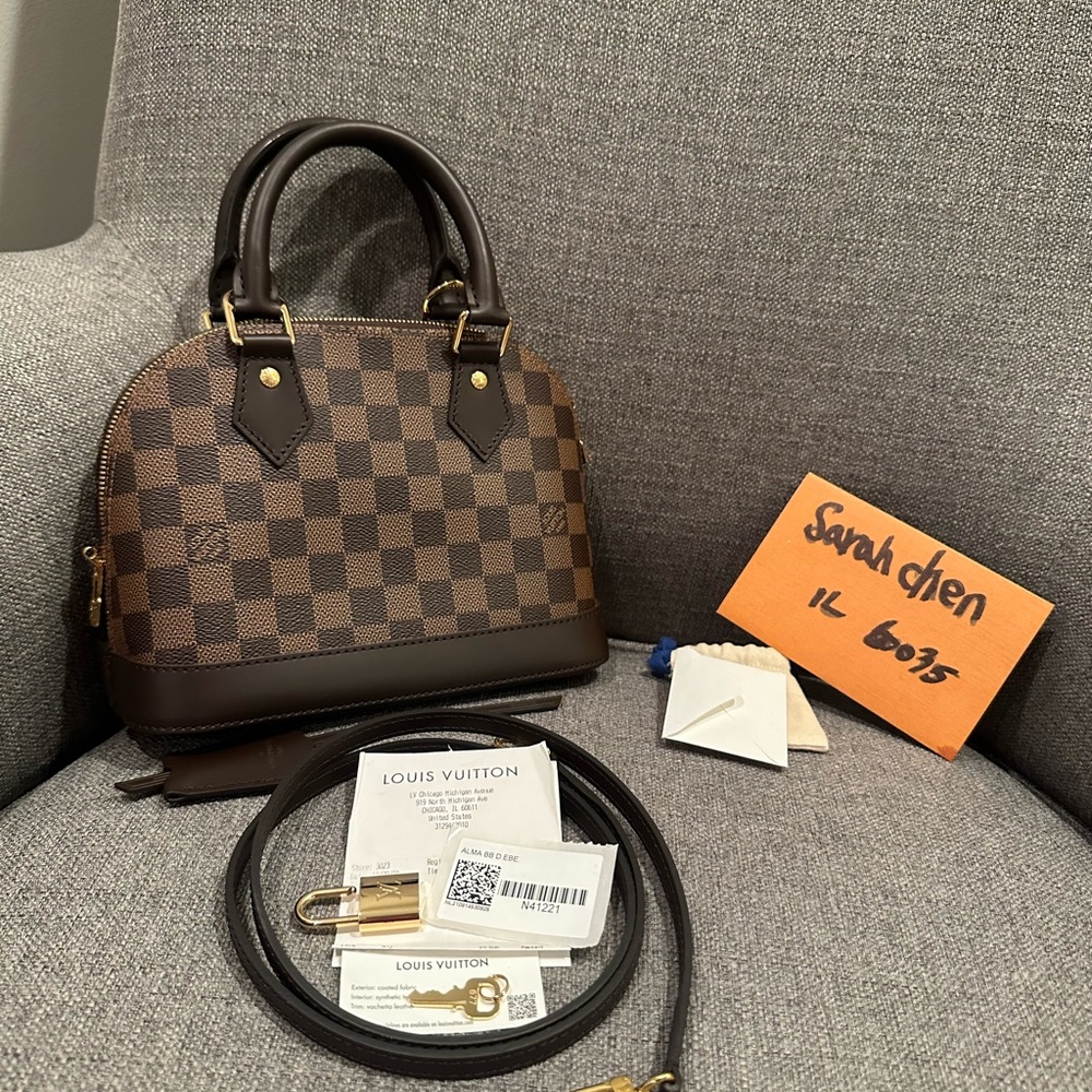 Louis kVuitton Alma BB